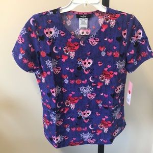 Heart soul Womens scrub top. NWT. Multiple sizes available